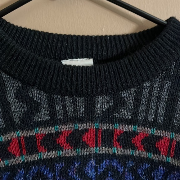 Comfy oversized Sweater Arrows - Picture 4 of 5